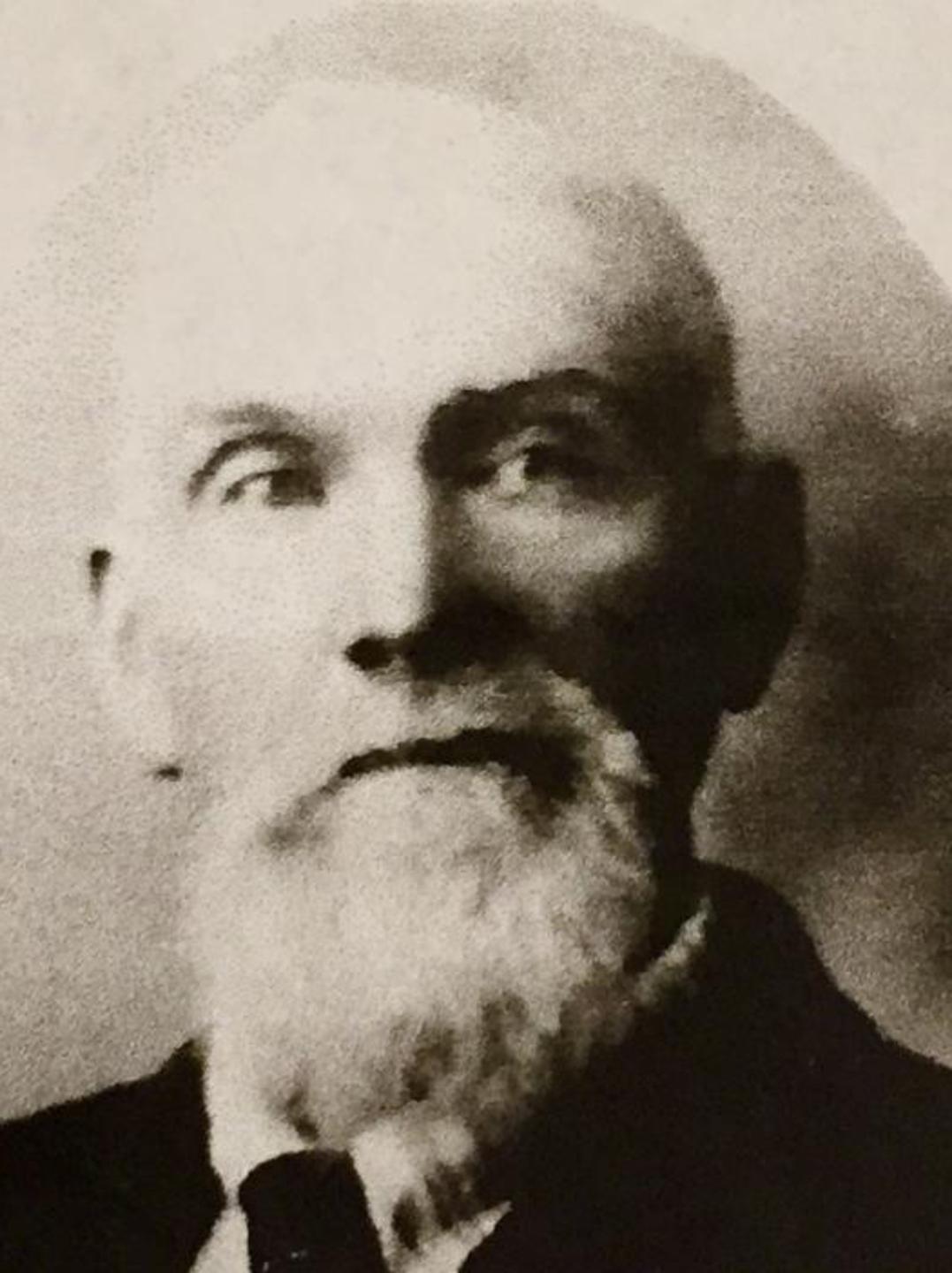 Charles Moore (1840 - 1927) Profile